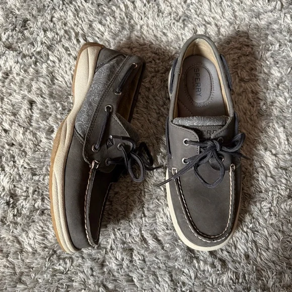 Women’s Sperry Bluefish 2 eye boat shoes gray with swirls, size 6 - Picture 1 of 7